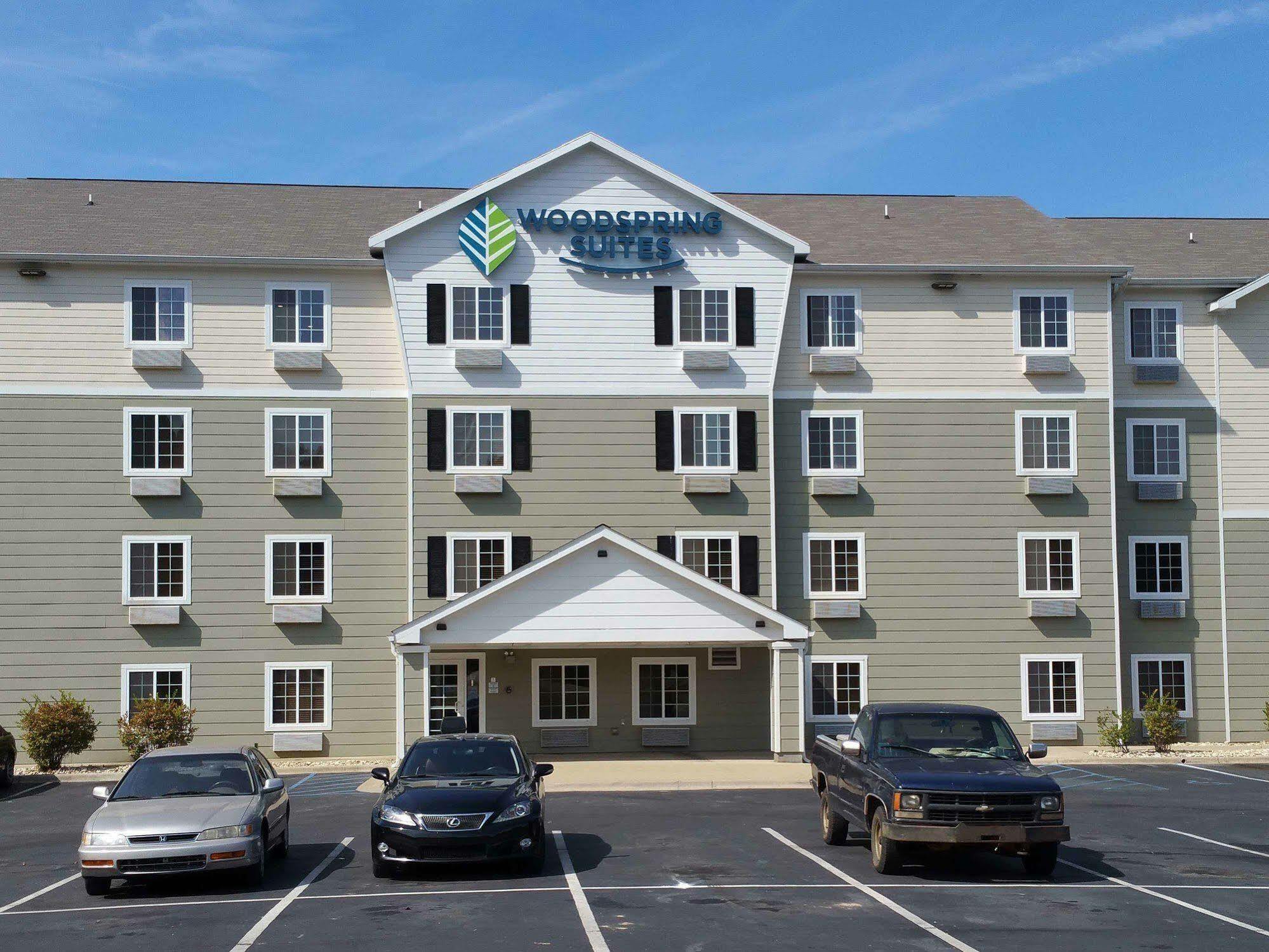 Woodspring Suites Louisville Southeast Forest Hills Eksteriør bilde