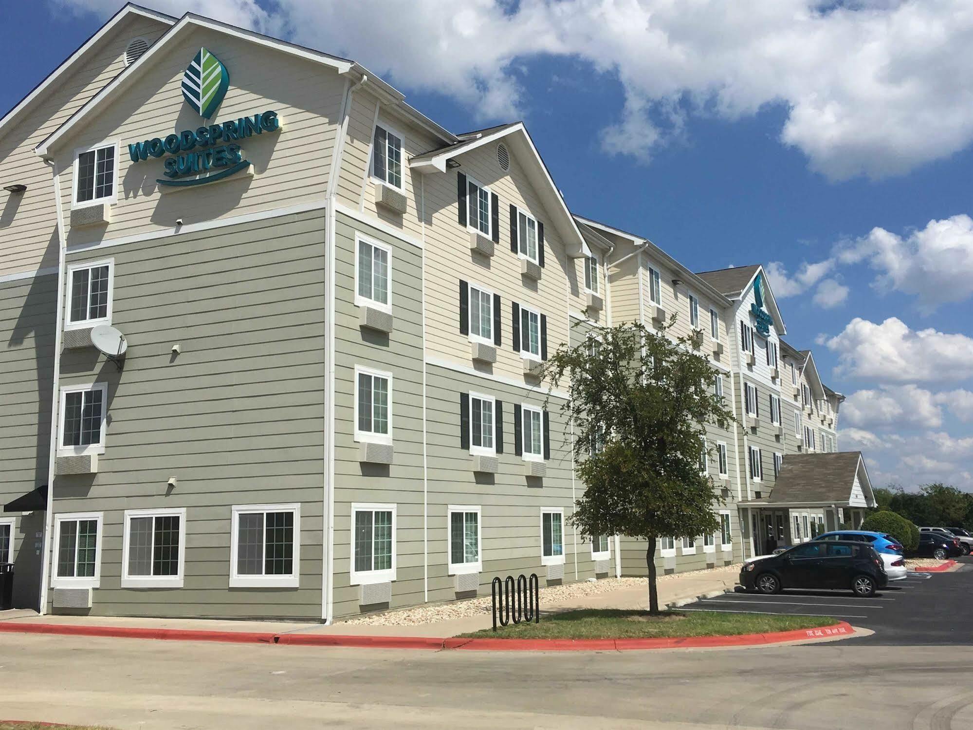 Woodspring Suites Louisville Southeast Forest Hills Eksteriør bilde